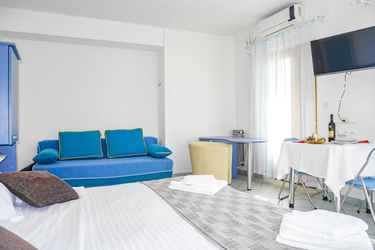 Apartments Beach Dugi Rat Zewnętrze zdjęcie
