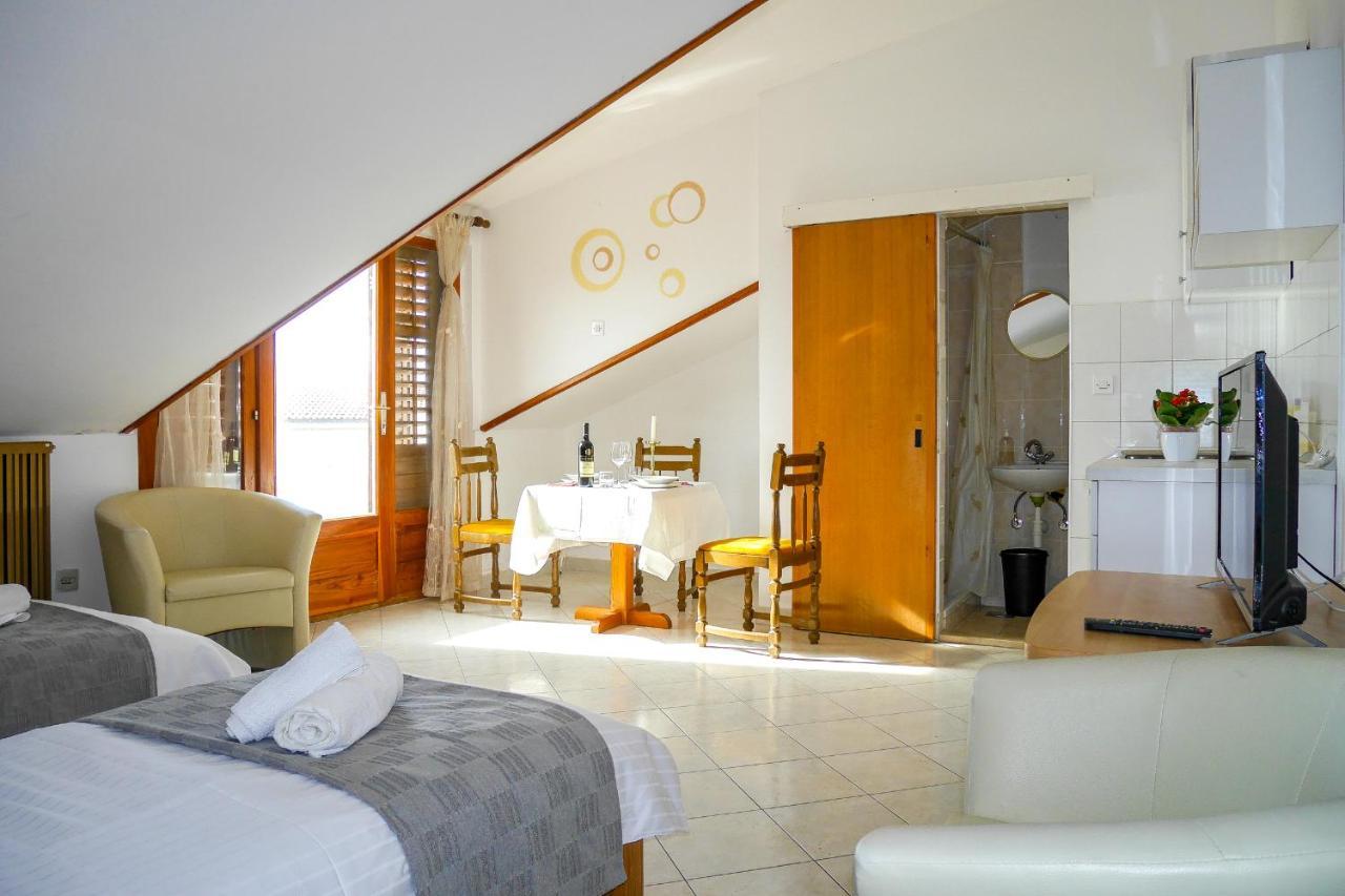 Apartments Beach Dugi Rat Zewnętrze zdjęcie
