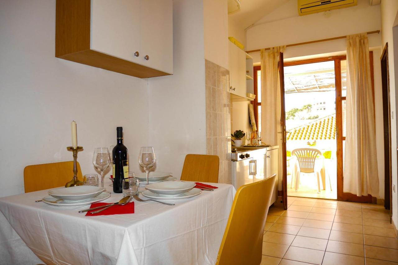 Apartments Beach Dugi Rat Zewnętrze zdjęcie