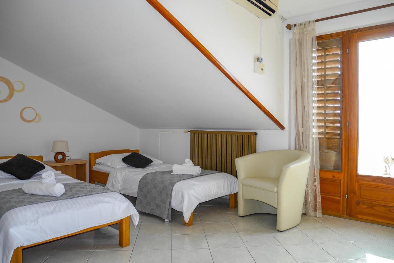 Apartments Beach Dugi Rat Zewnętrze zdjęcie