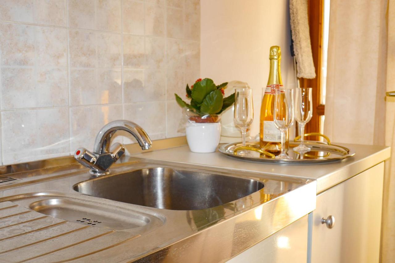 Apartments Beach Dugi Rat Zewnętrze zdjęcie